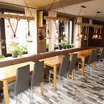Restaurant Zum Valwiger Herrenberg Maison d'hôtes Valwig