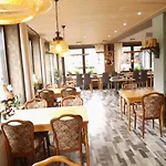 Restaurant Zum Valwiger Herrenberg 3*