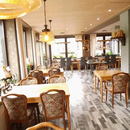 苏姆瓦维格海蓝博格餐厅酒店 3*