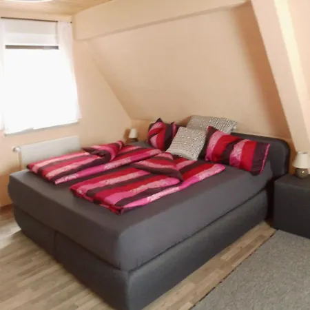 Restaurant Zum Valwiger Herrenberg فلاويخ