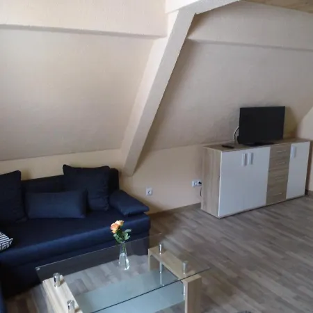 Restaurant Zum Valwiger Herrenberg بيت ضيافة فلاويخ