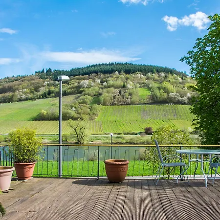 Restaurant Zum Valwiger Herrenberg Pensjonat Valwig