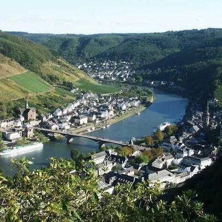 Pensjonat Restaurant Zum Valwiger Herrenberg 3*