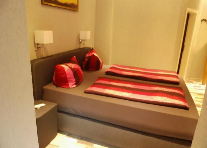 招待所 Restaurant Zum Valwiger Herrenberg