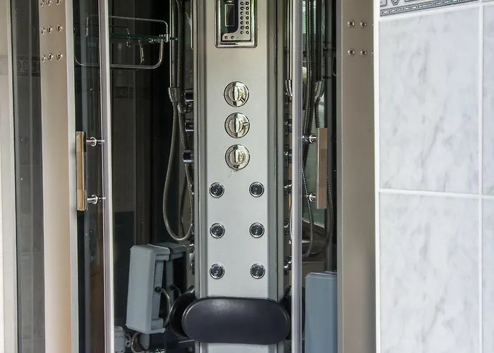 Restaurant Zum Valwiger Herrenberg 瓦尔维熙