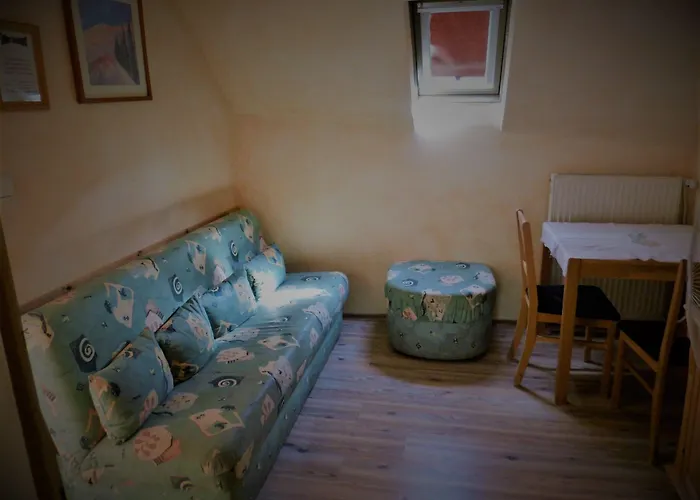 Restaurant Zum Valwiger Herrenberg 招待所