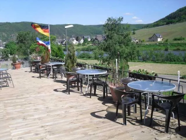 招待所 Restaurant Zum Valwiger Herrenberg 3*